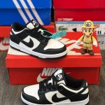 Nike SB Dunk Low Panda