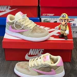 Nike Dunk Low x GG "Pink Monogram"